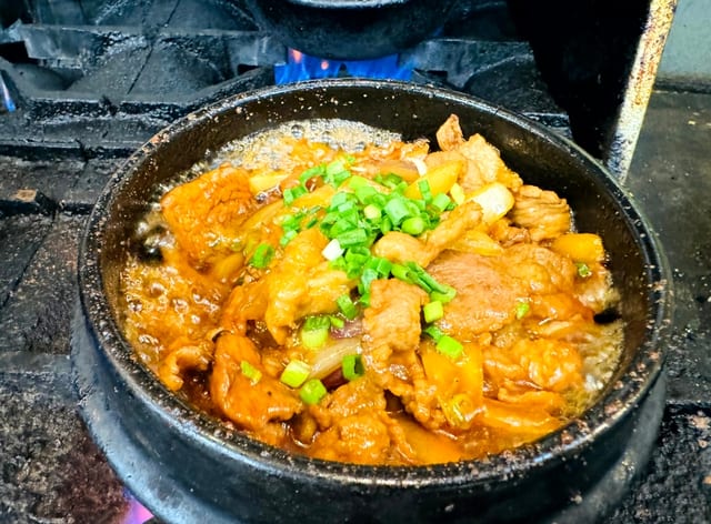 70-Caramlized Pork with Black Pepper - Heo Kho To