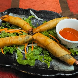 4-BASIL SHRIMP SPRING ROLL - CHA GIO TOM LA QUE
