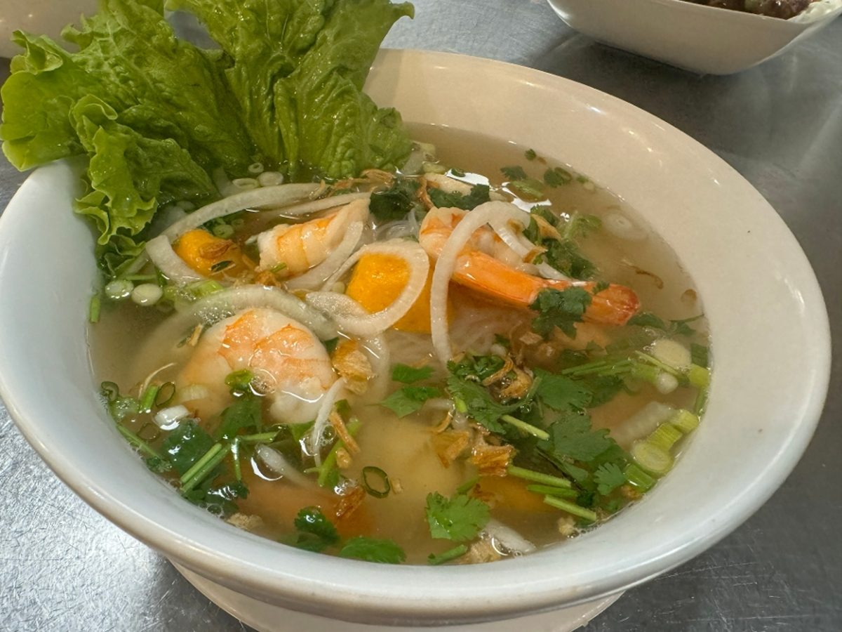 24-Rice Noodles Soup with Shrimp and Roasted Pork - Hu Tieu Tom Thit