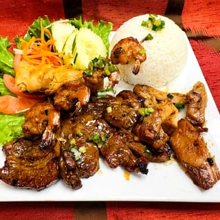 38-VIET CHOPSTICKS GRILLED SPECIAL COMBO - COM VIET CHOPSTICKS
