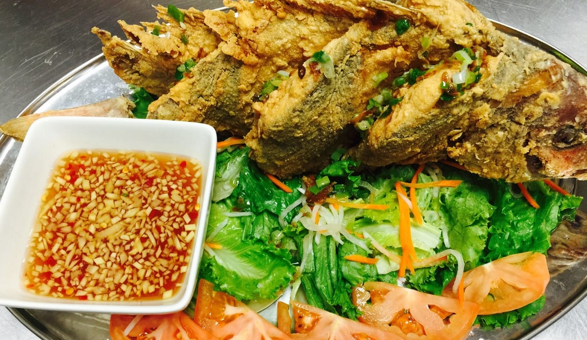 89-Deep Fried Whole Rockfish with Ginger Fish Sauce - Ca Rockfish Chien Gion