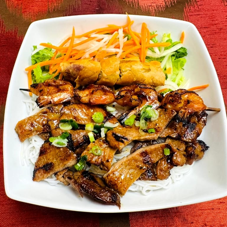 Savor Our Vermicelli Dishes