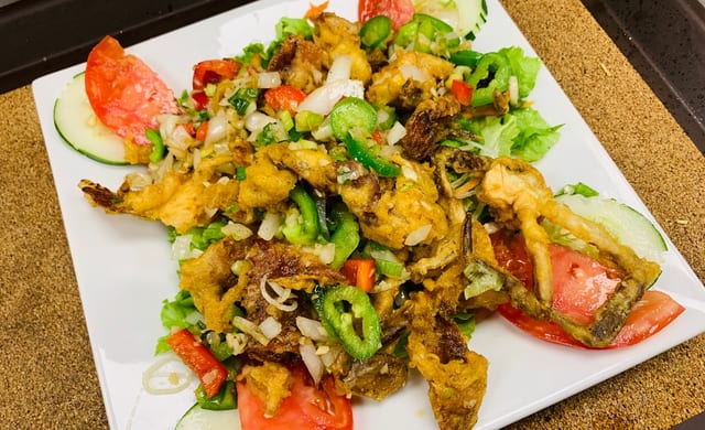 88-Sauteed Soft Shell Crabs - Cua Lot Rang Muoi
