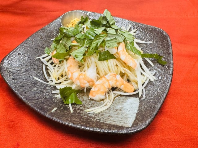 14-Vietnamese Papaya Salad - Goi Du Du Tom